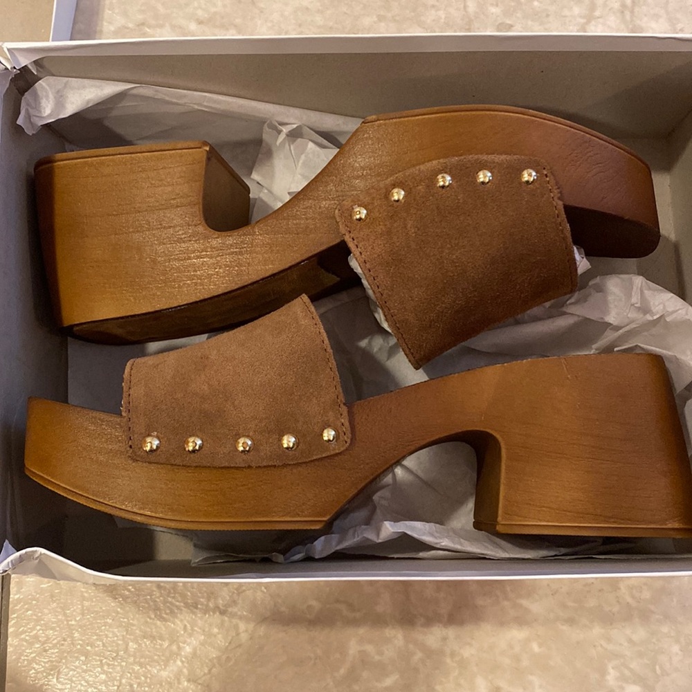 Axel heeled sandals